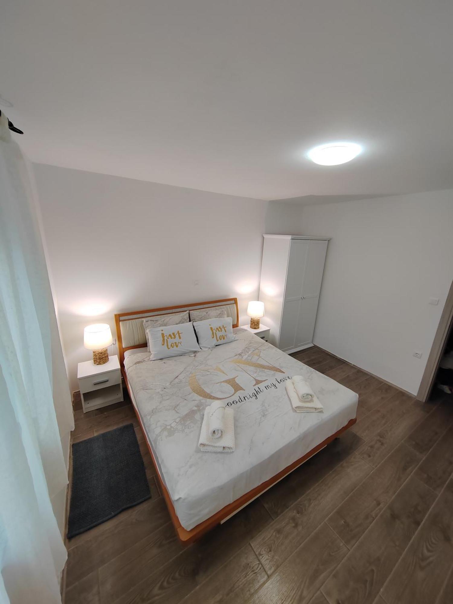 And Pool Luminous Apartment *